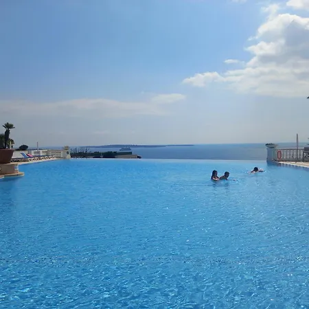 Superbe Appt 3 Pces Wi-fi Clim Piscine Vue Sur Les Iles Et Les Paquebots * Cannes