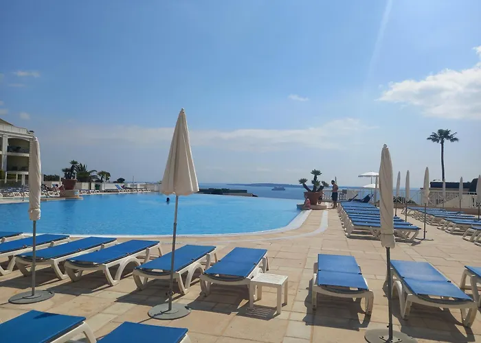 Apartment Superbe Appt 3 Pces Wi-fi Clim Piscine Vue Sur Les Iles Et Les Paquebots Cannes