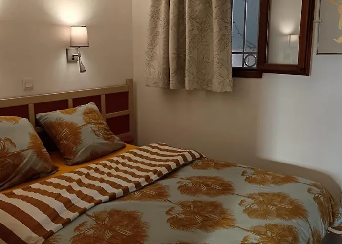 Apartment Superbe Appt 3 Pces Wi-fi Clim Piscine Vue Sur Les Iles Et Les Paquebots